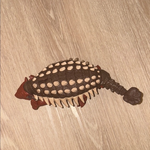 Mattel Brown and Tan dinosaur Ankylosaurus - Picture 1 of 5